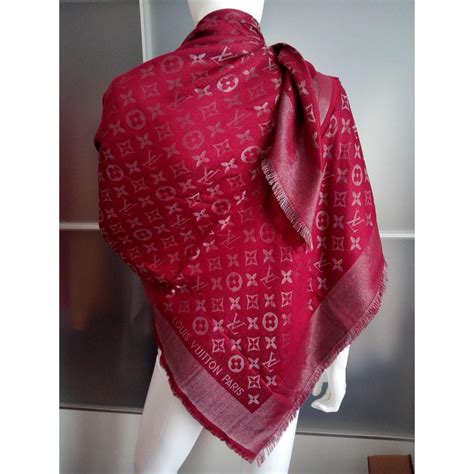 louis vuitton double sided scarf shawl|Louis Vuitton scarf women's.